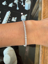 5.00CT diamond tennis bracelet, set in 14K white gold 7 inches long KFK Jewelers Los Angeles