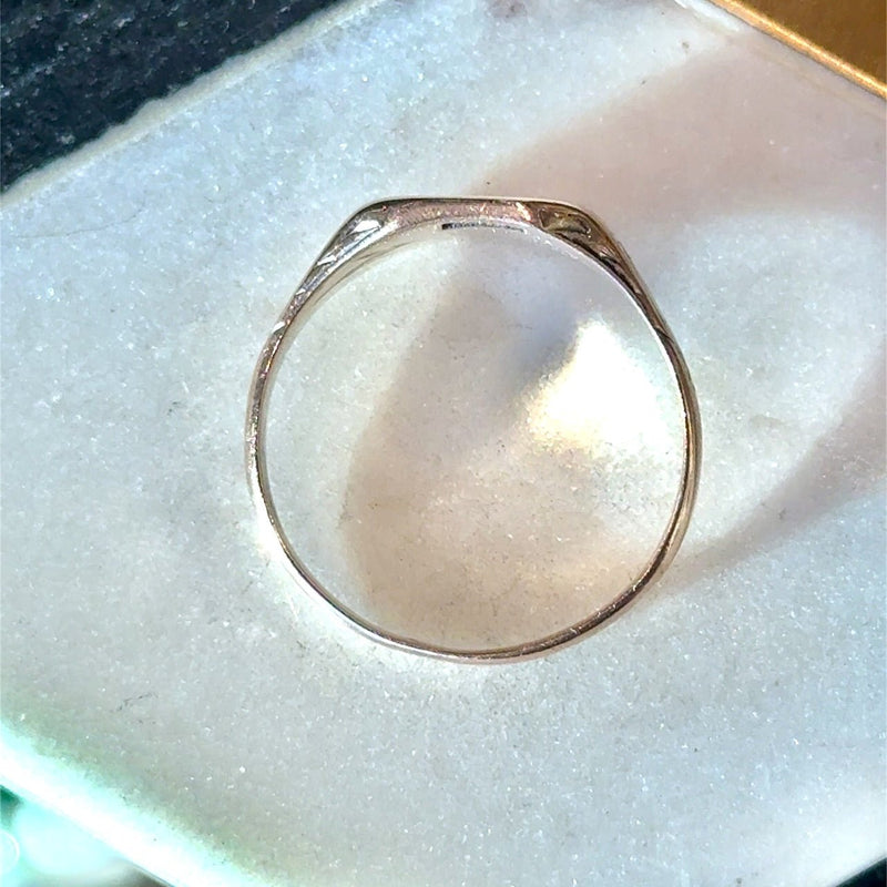Antique 9KT Yellow Gold Signet Ring - KFK, Inc.
