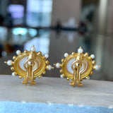 Elizabeth Locke 18KT Yellow Gold Mabe Pearl Earrings - KFK, Inc.