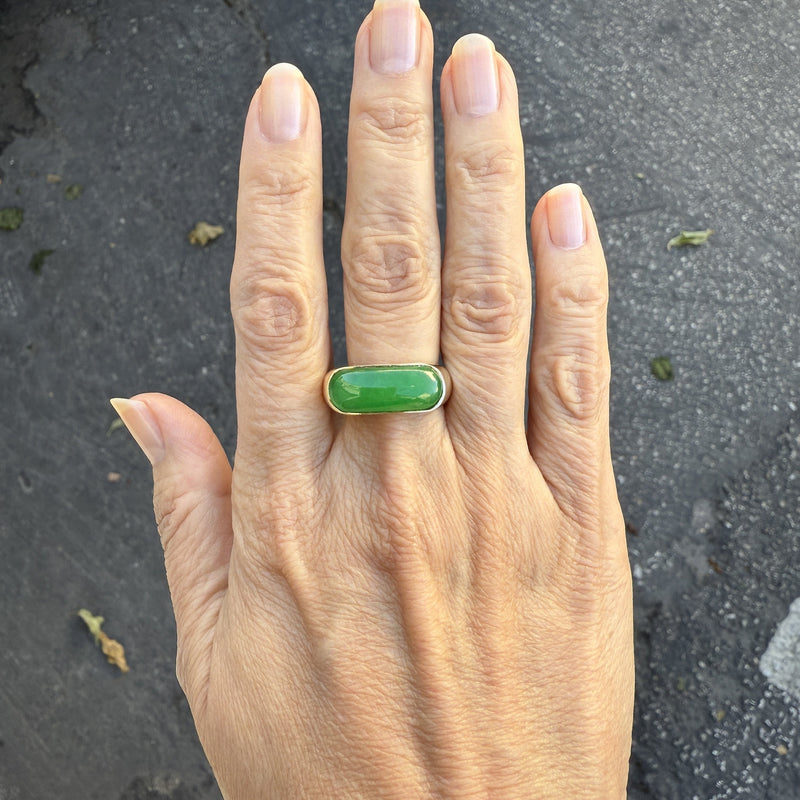 Vintage 14KT Yellow Gold Jade Ring