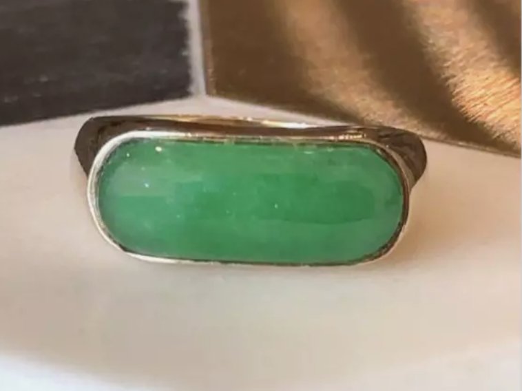 Vintage 14KT Yellow Gold Jade Ring - KFK, Inc.