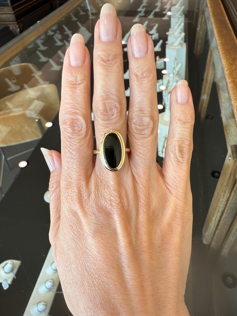 Vintage Retro 14KT Yellow Gold Oval Onyx Signet Ring - KFK, Inc.