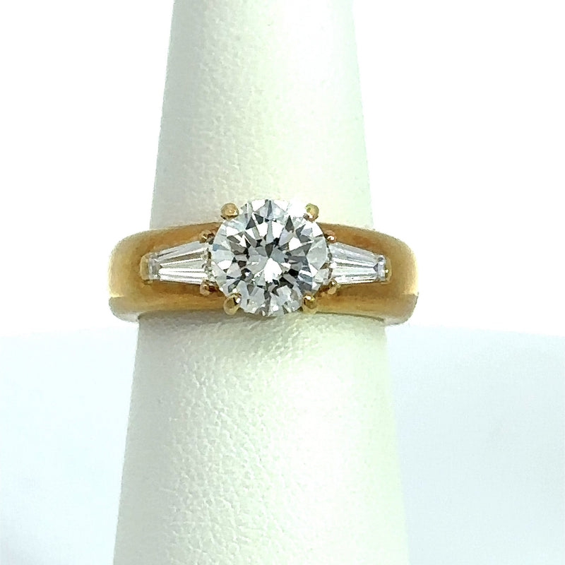 Van Cleef & Arpels "La Moderne" 1.94CT Diamond Ring, 18KT Yellow Gold - KFK, Inc.